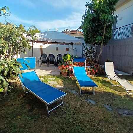 Vacanze A Viareggio Dış mekan fotoğraf
